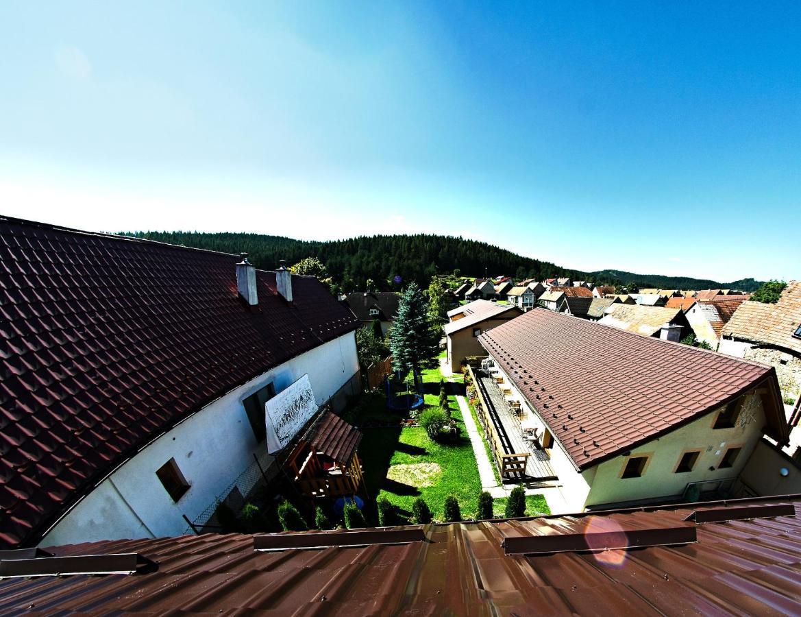 Vila Rhea Lägenhet Važec Exteriör bild