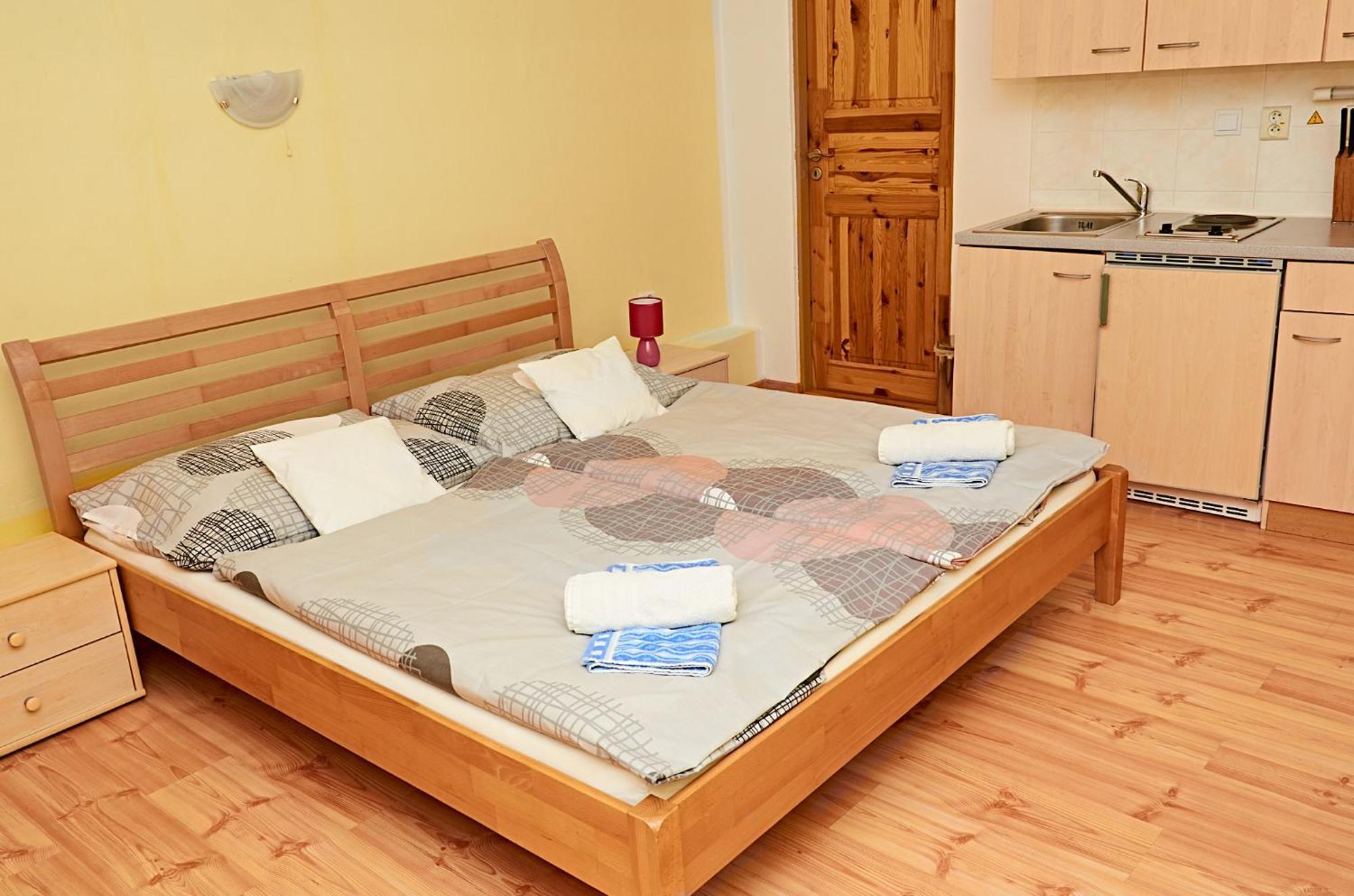 Vila Rhea Važec Exteriör bild