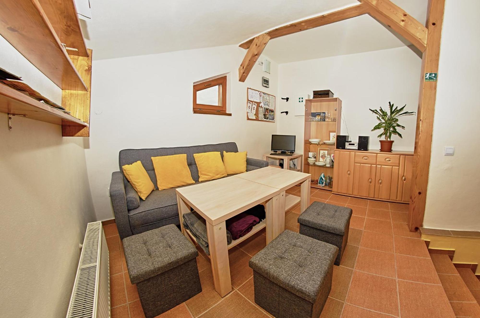 Vila Rhea Važec Exteriör bild